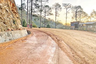 पुष्पलाल (मध्यपहाडी) राजमार्गको निर्माण तीव्र गतिमा